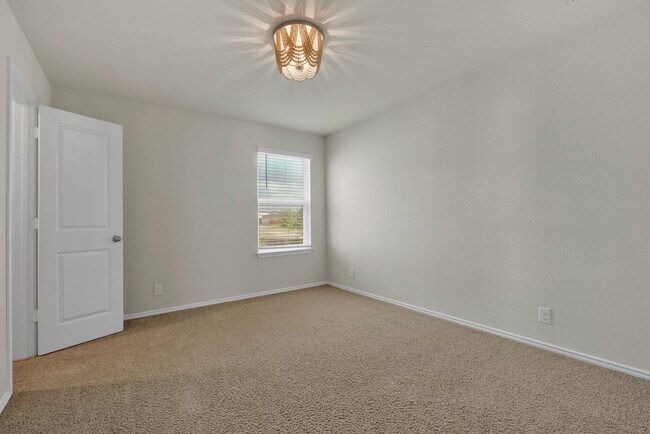 Building Photo - 9570 Ranch Lp