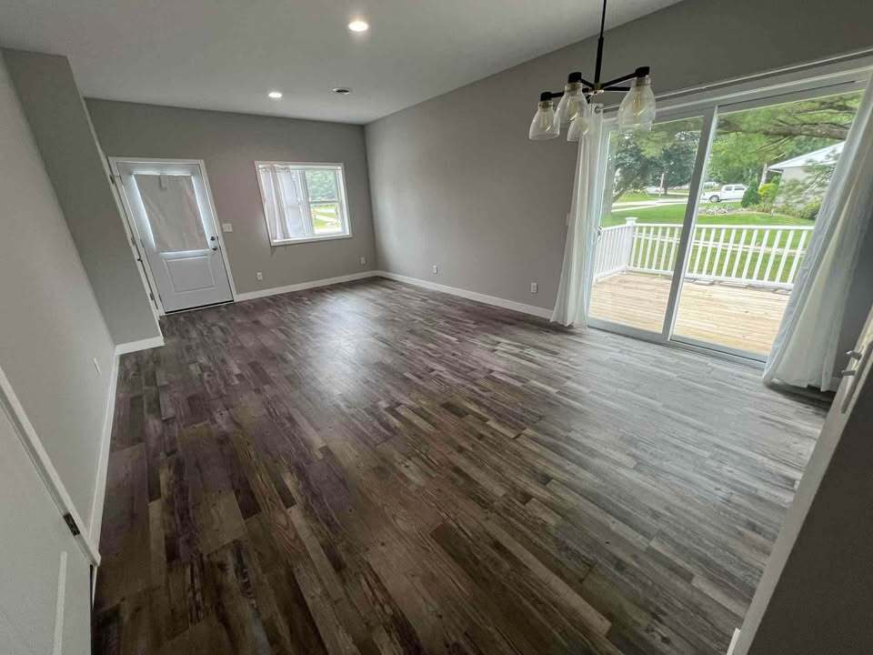 Living Room - 210 Jefferson St