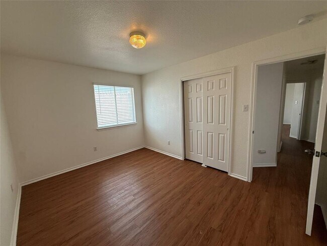 Building Photo - 17945 Kenai Fjords Dr