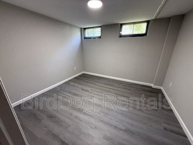 Building Photo - 2952 Olivette Rd