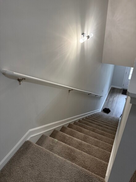 Building Photo - 172 Dale Mires Ln