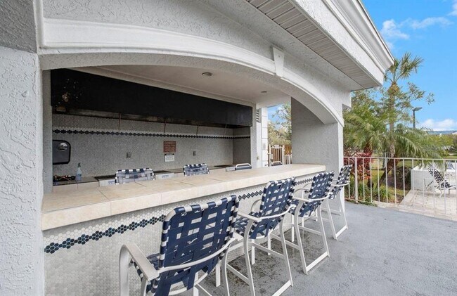 Building Photo - 2333 Feather Sound Dr