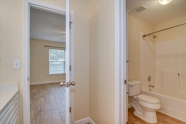 Building Photo - 969 Cammaron Way