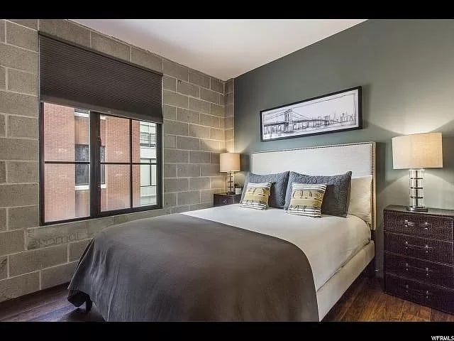 Building Photo - 336 W 300 S