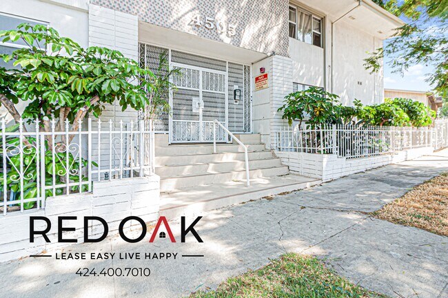 Building Photo - 4505 Santa Rosalia Dr