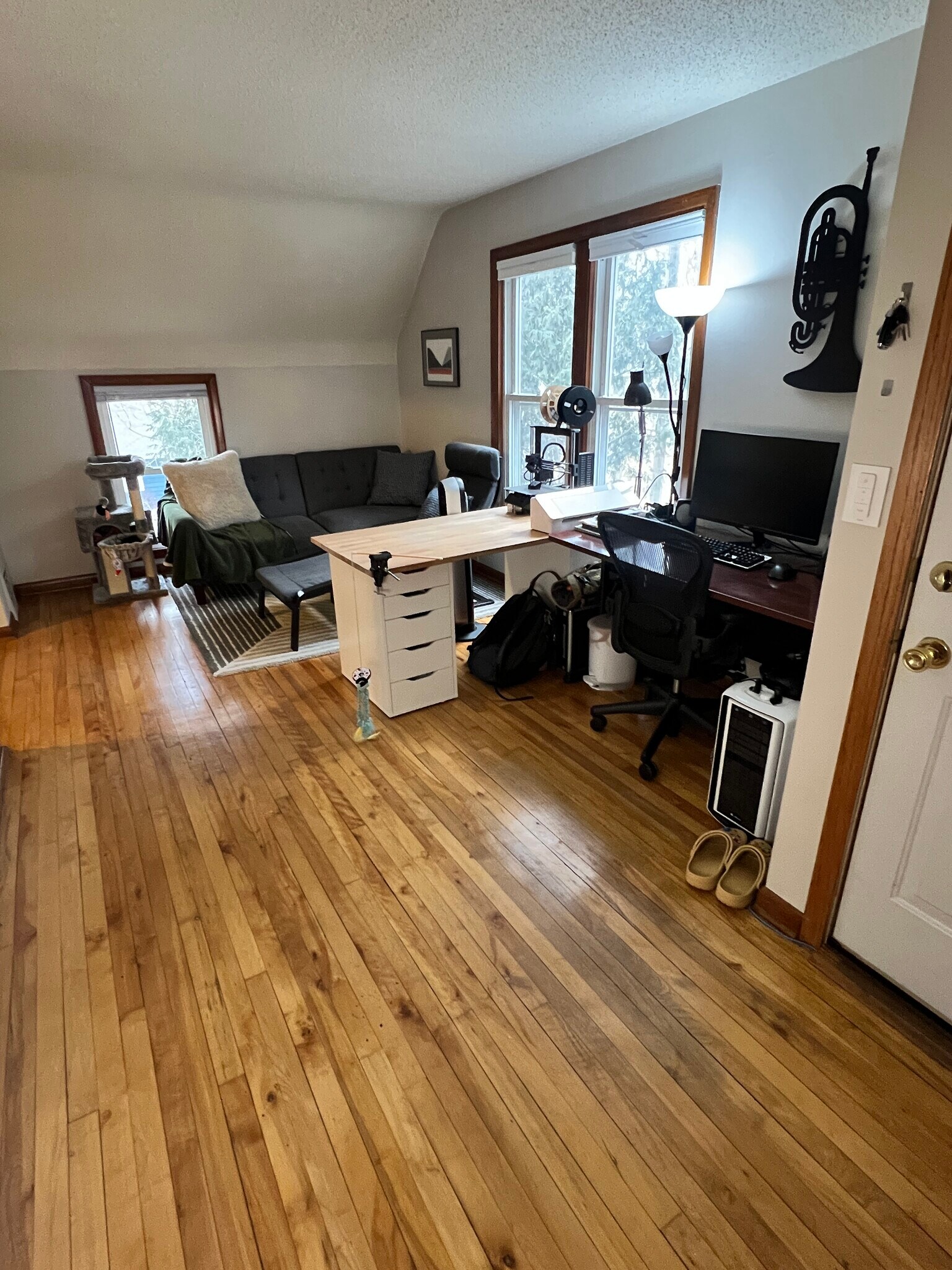 Building Photo - 3058 Hayes St NE