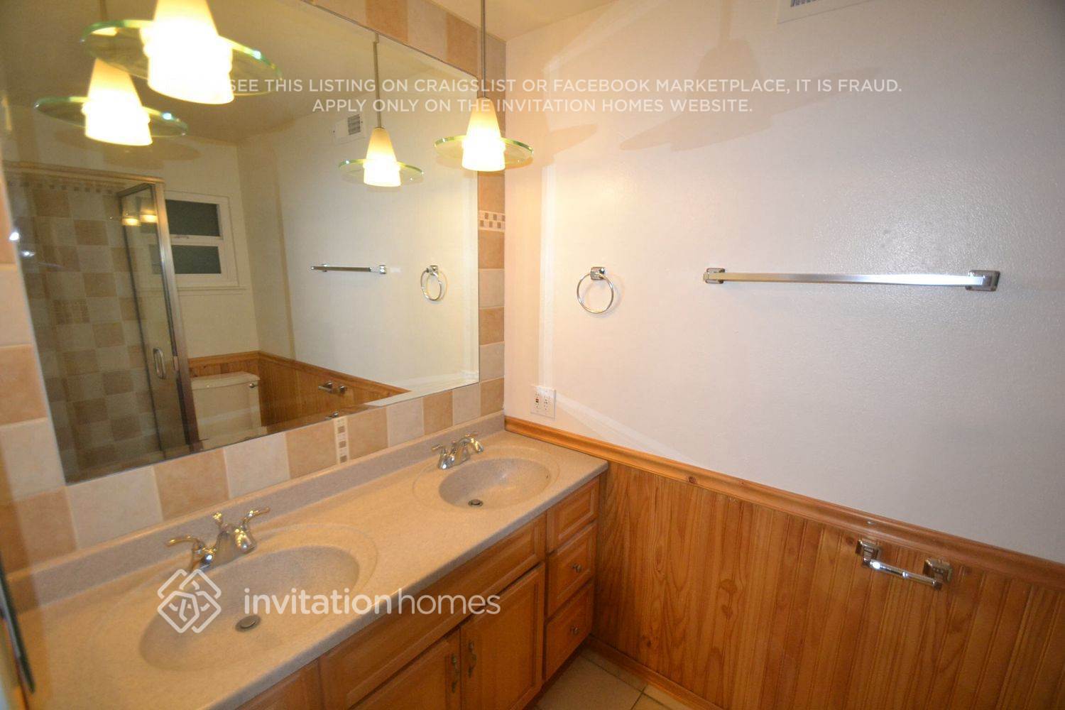 Building Photo - 9149 Thilow Dr