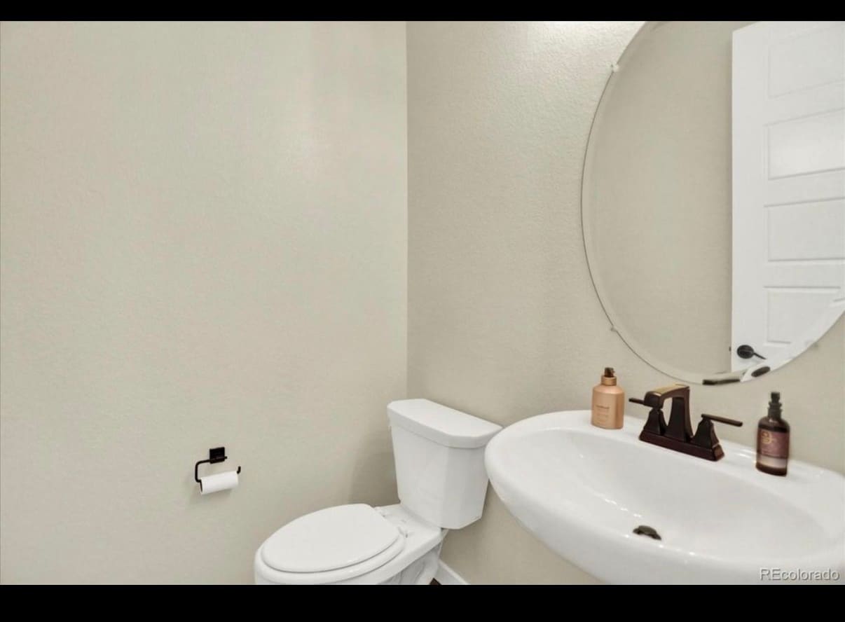 Building Photo - 11205 W 53rd Ln