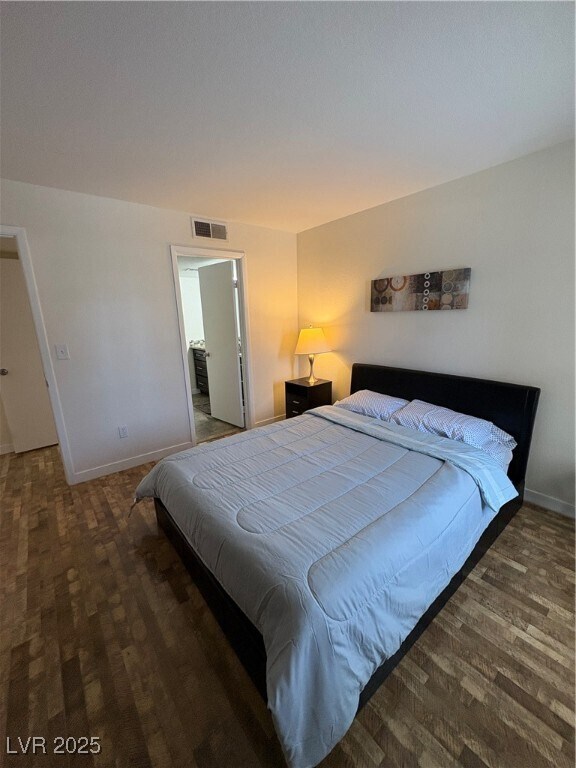 Building Photo - 2300 E Silverado Ranch Blvd
