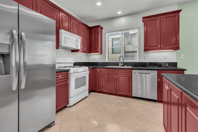 Building Photo - 26090 Stonehaven Dr