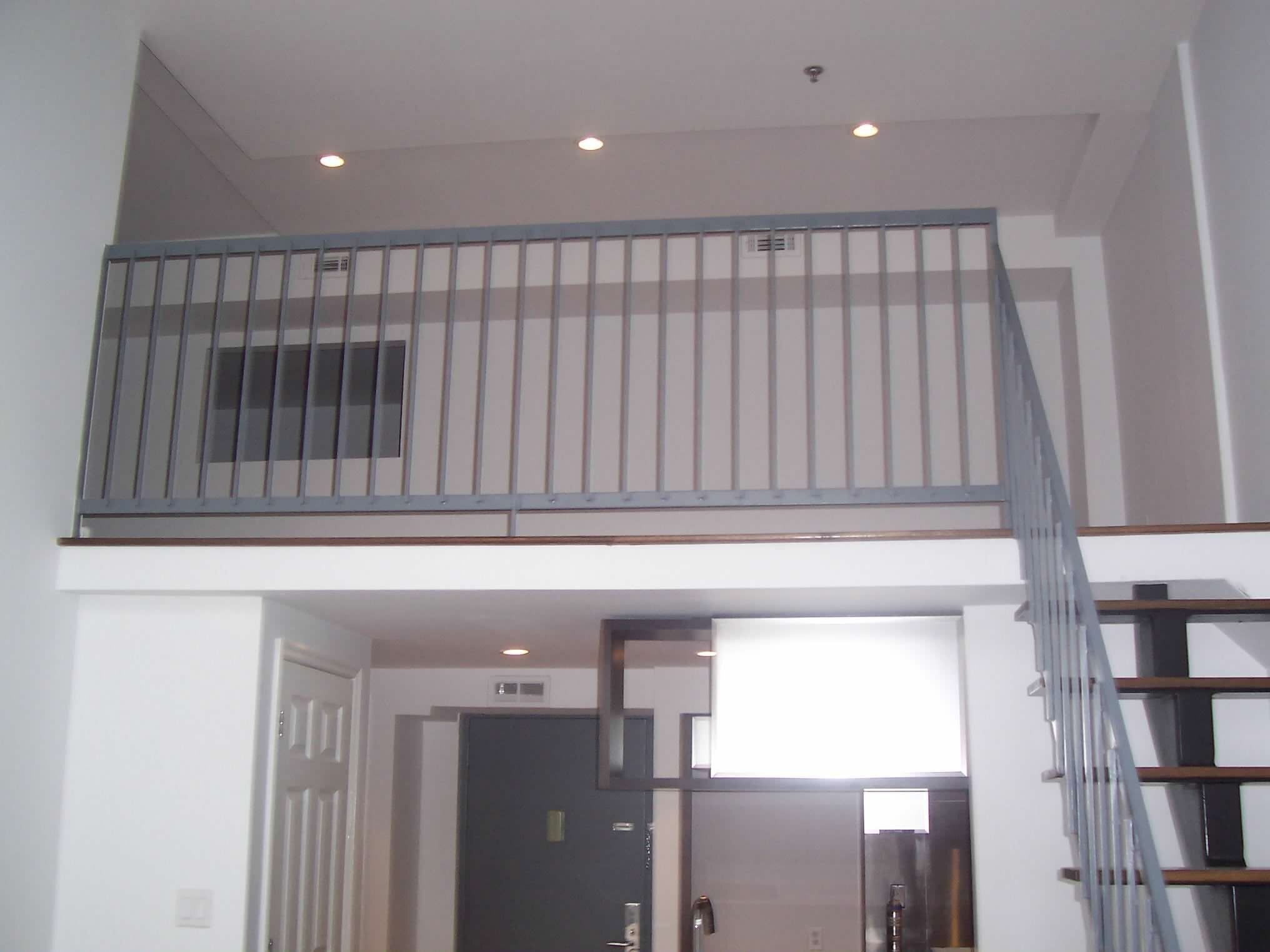 Building Photo - 42 Scholes St