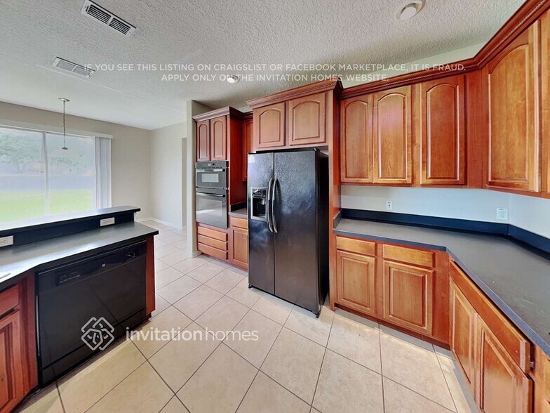 Building Photo - 2092 Keel Way