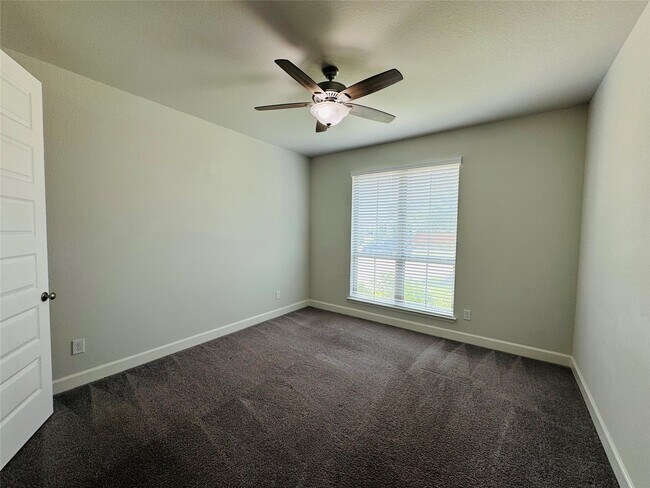 Building Photo - 26510 Star Blossom Ln