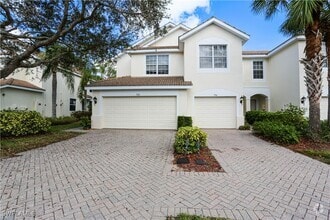 Building Photo - 796 Hampton Cir