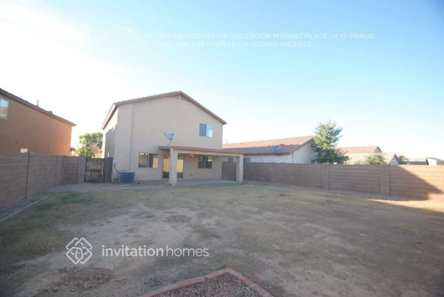 Building Photo - 37611 N Dena Dr