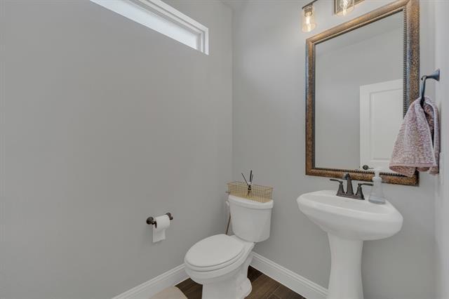 Building Photo - 3141 Golden Sunset Ct