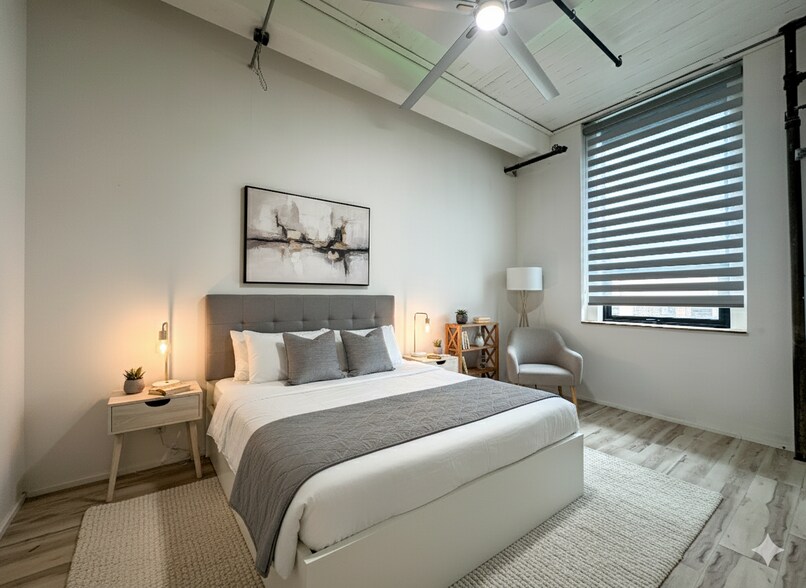 Building Photo - 109 Summer St