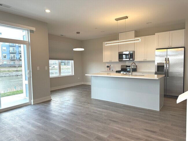 Building Photo - 28331 Torch Pkwy