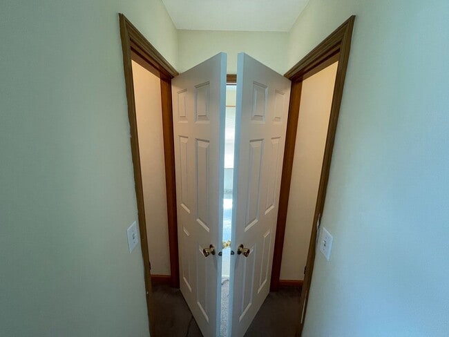 Building Photo - Spacious Home Ready to Rent! Don’t Miss Out!