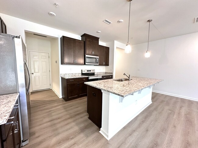 Building Photo - 155 SP