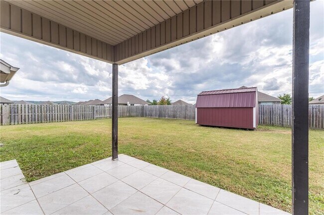 Building Photo - 4511 W Wales Dr