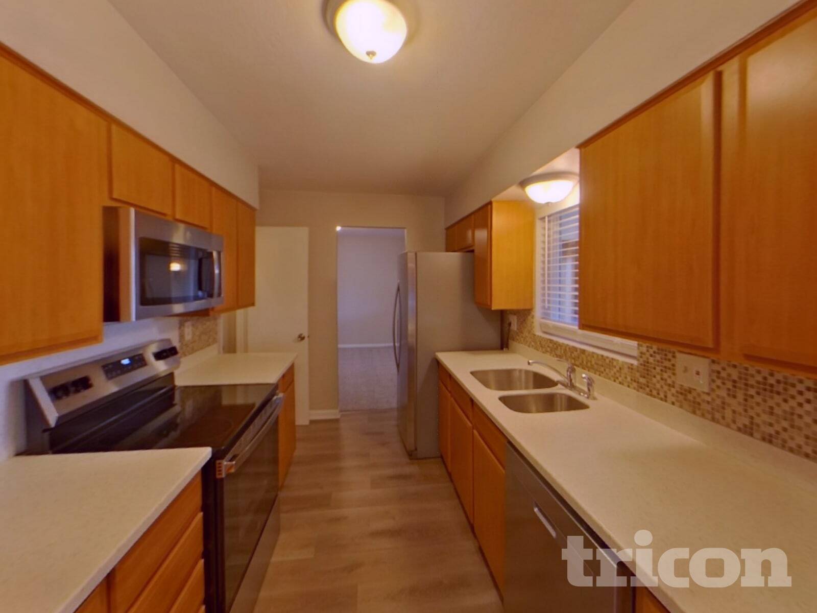 Building Photo - 5060 Barcelona Way