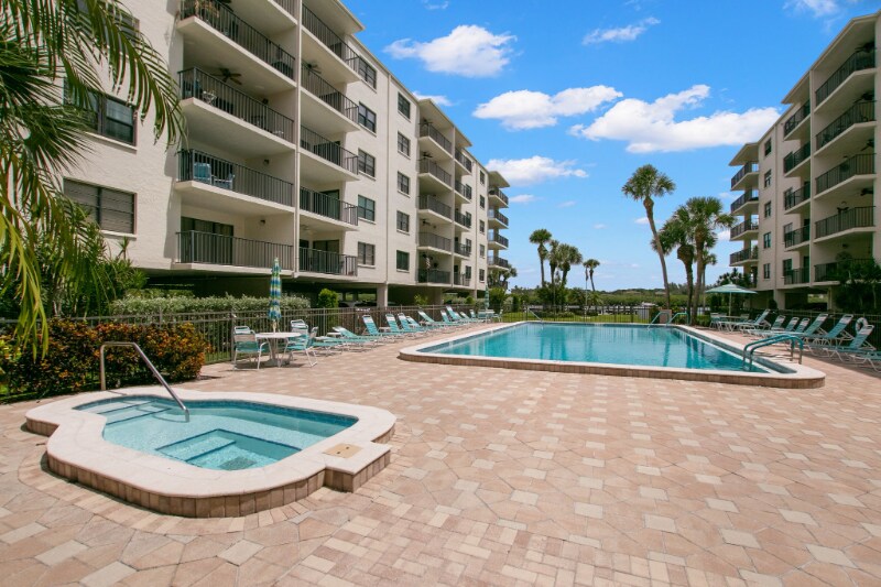 Building Photo - 19531 Gulf Blvd