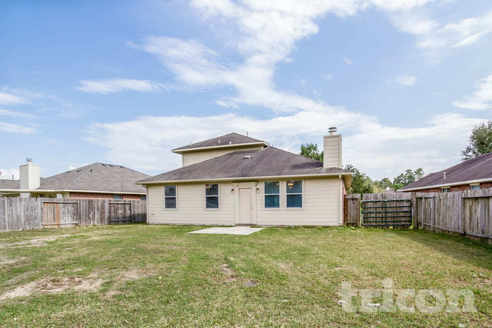 Building Photo - 32331 Hunter Park Ct