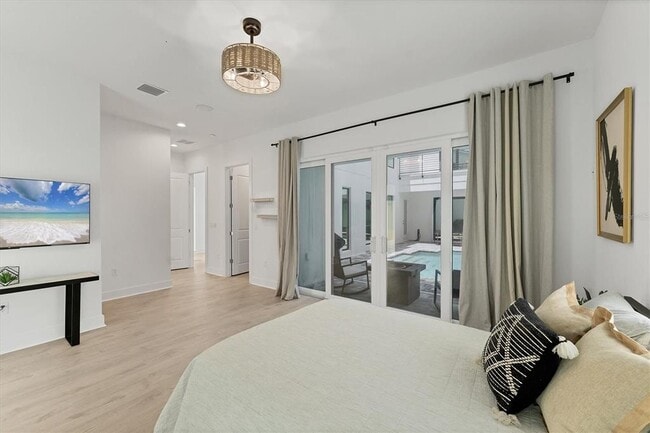 Building Photo - 6028 Red Mangrove Ln