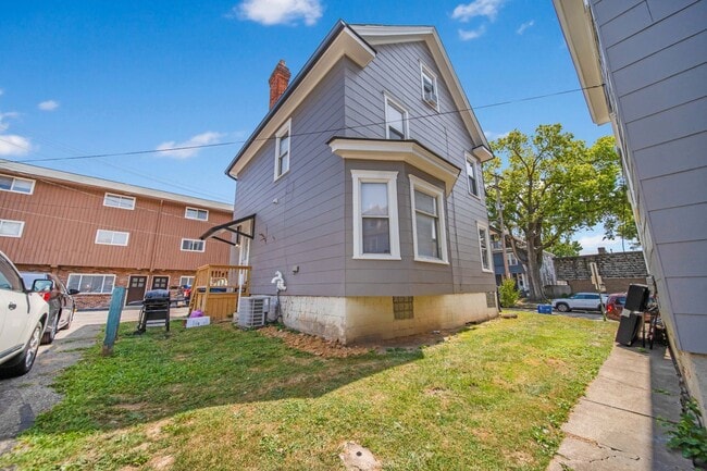Building Photo - 78 Frambes Ave