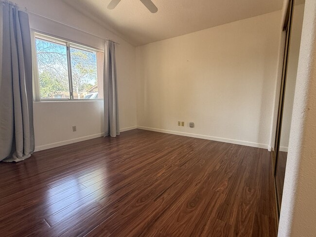 Building Photo - Townhome- Morning Sun