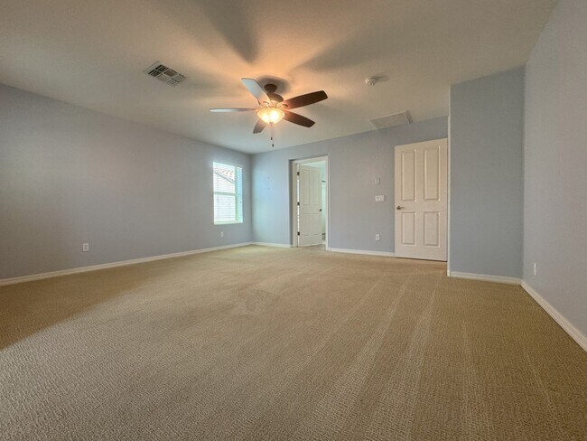 Building Photo - COMING SOON! LYONS GATE 5 BDRM + LOFT W CO...