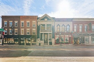 Building Photo - 107 W Main St