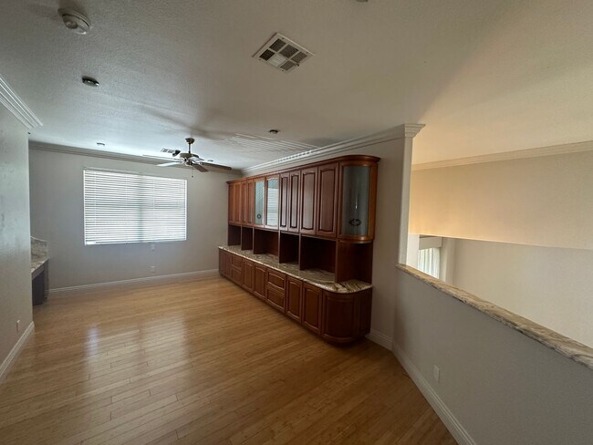 Building Photo - 3854 Broadmead St