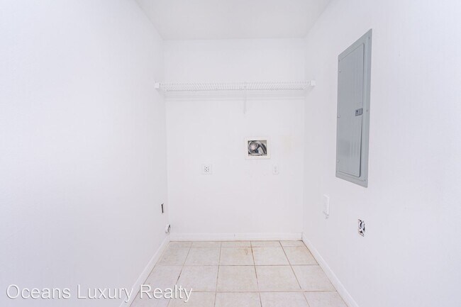 Building Photo - 3 br, 2 bath House - 940 15th St # 104