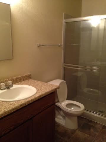 Building Photo - 2 Bedroom 2 Bath Condo in Sunset Mountain ...