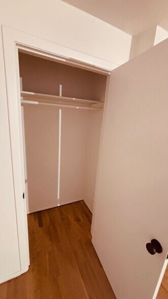 Building Photo - 42 Young Ave