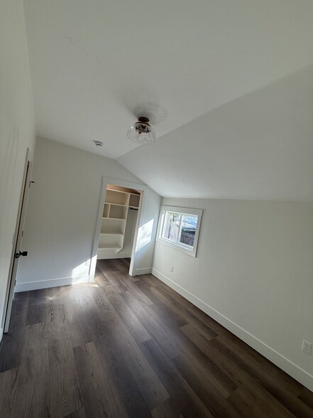 Bedroom 1 - 1539 Villard St