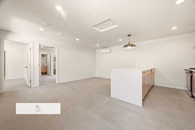 Building Photo - 414 Stedman Pl
