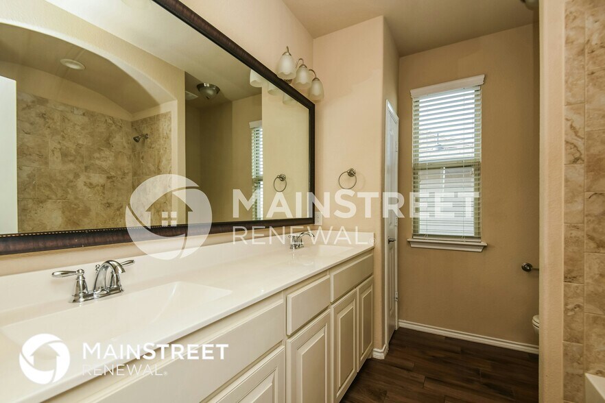 Building Photo - 629 Gannet Trl