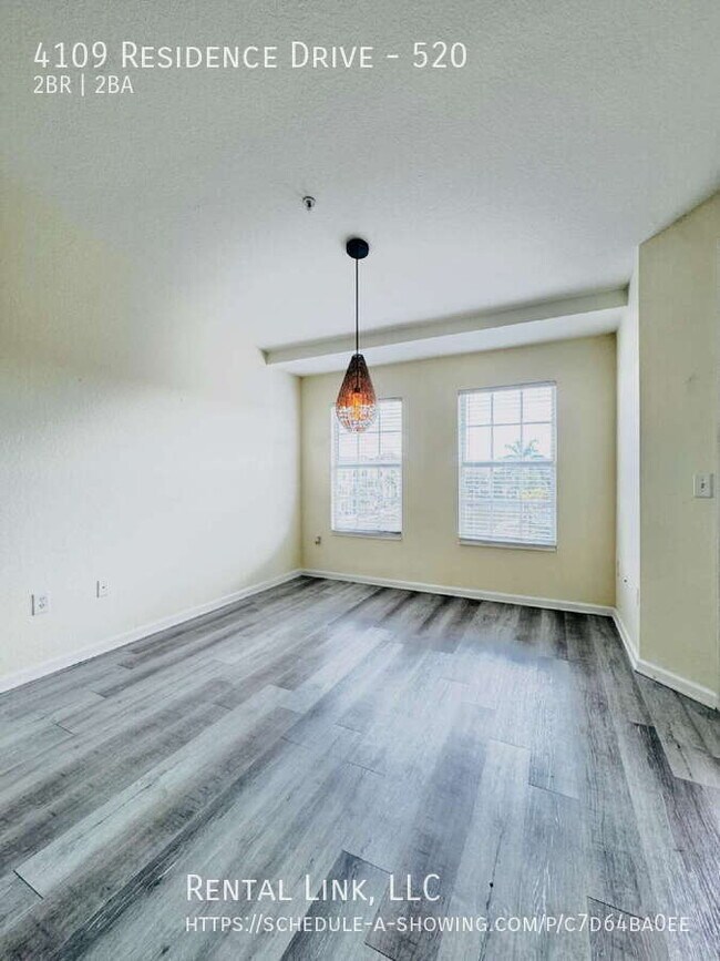 Building Photo - 4109 Residence Drive