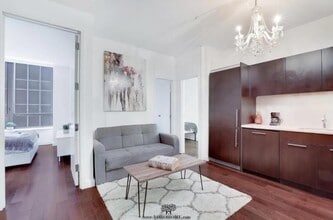 Building Photo - 3 bedroom in New York NY 10005