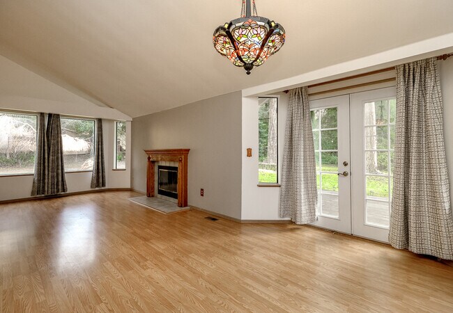 Building Photo - 3223 S 372nd St