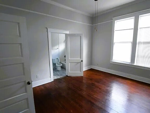 Building Photo - 281 N Willett St