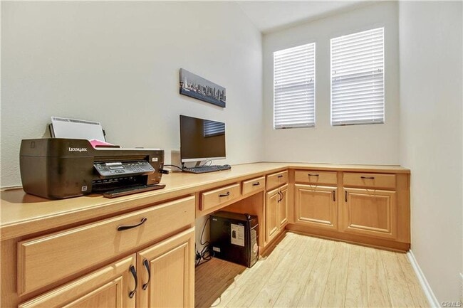 Building Photo - AVAILABLE! Pool Townhome/ Murrieta 2BR + Office, 2 Car Attached Garage