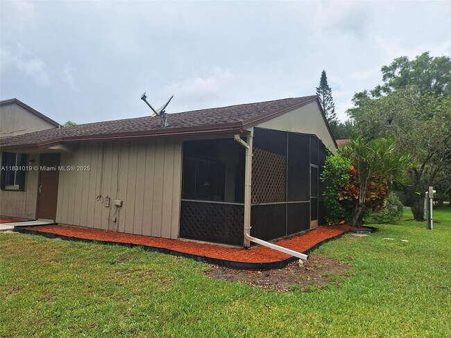 Building Photo - 22280 Timberly Dr