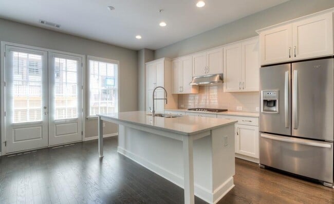 Building Photo - 6722 Cadence Blvd