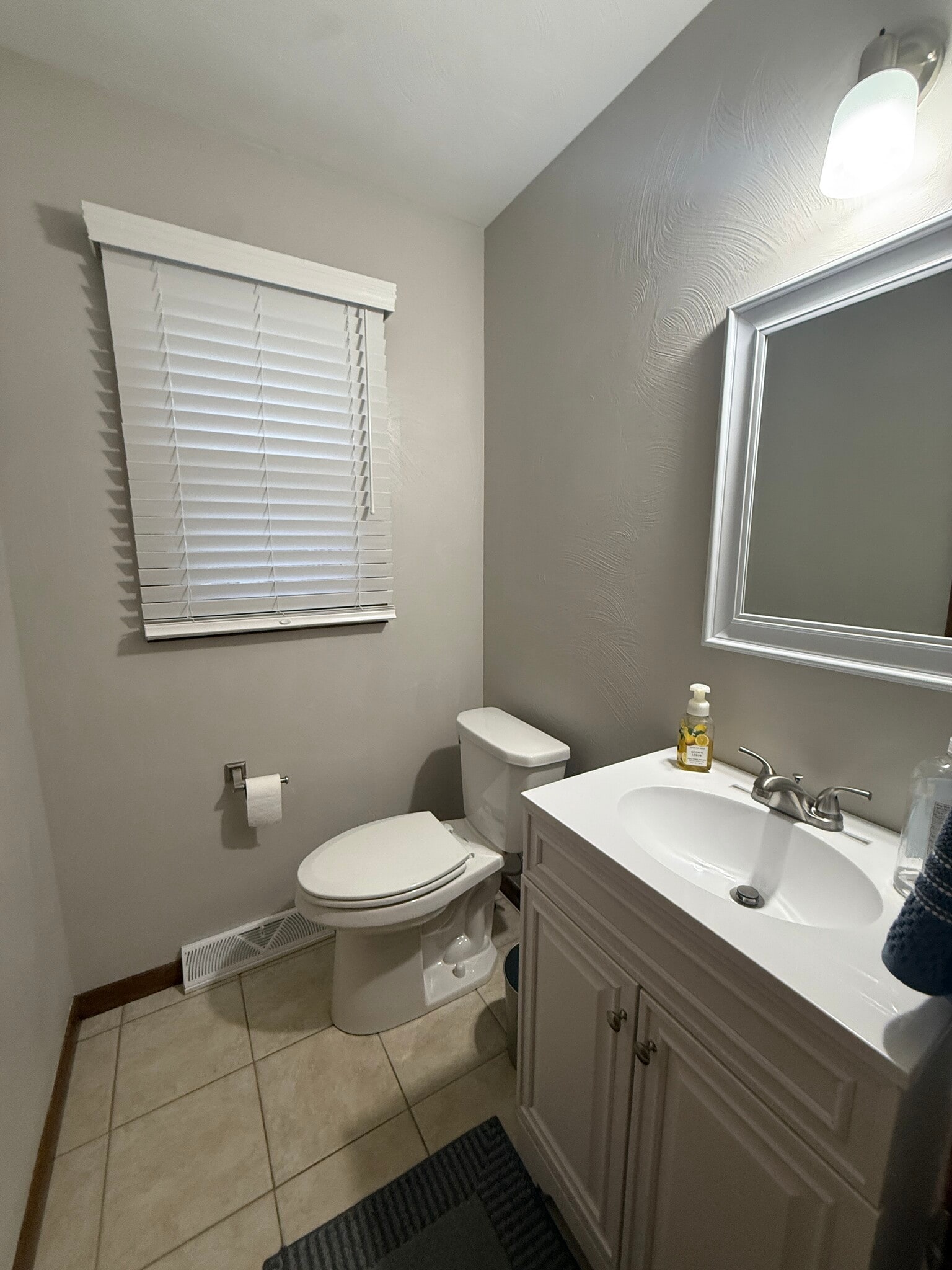 Building Photo - 4714 Oakland St