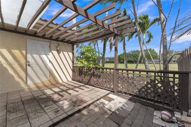 Building Photo - 12145 Begonia Way