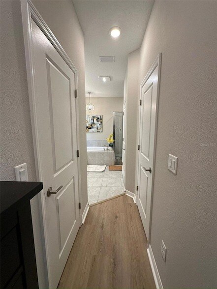 Building Photo - 33805 Astoria Cir